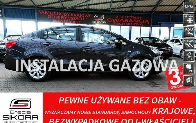 śląskie Kia Rio cena 48899 przebieg: 97000, rok produkcji 2018 z Złoczew